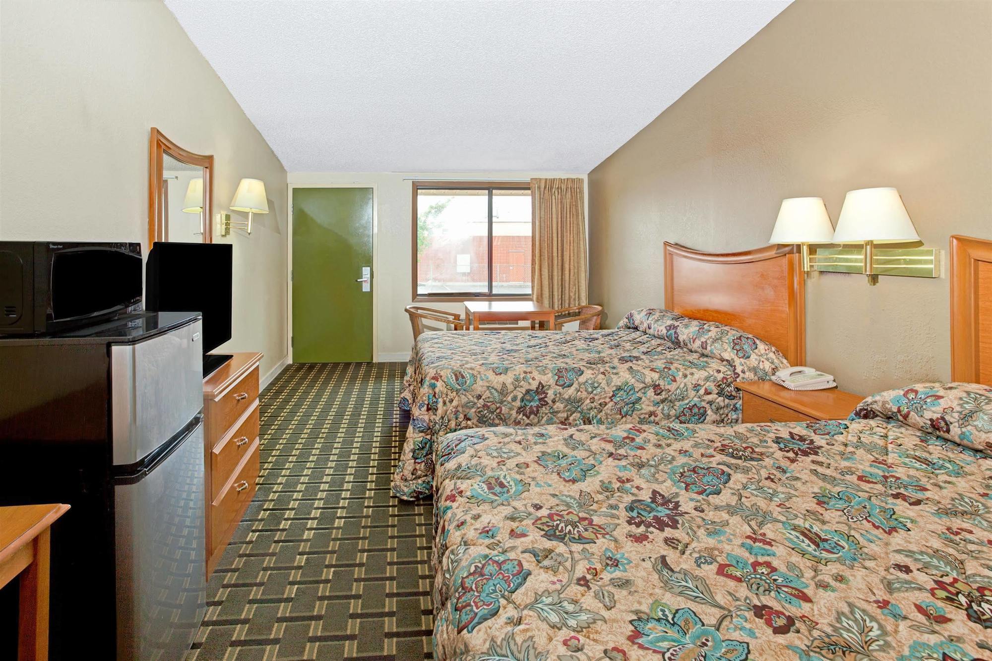 Knights Inn Cartersville Extérieur photo
